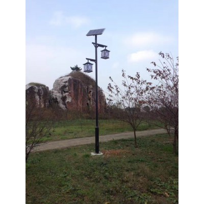 太阳能庭院灯